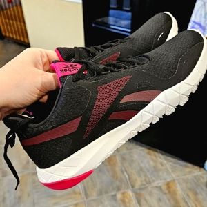 NWT Reebok Women's training shoes